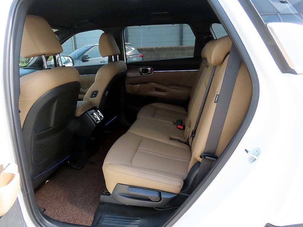 KIA Sorento - Vista 6
