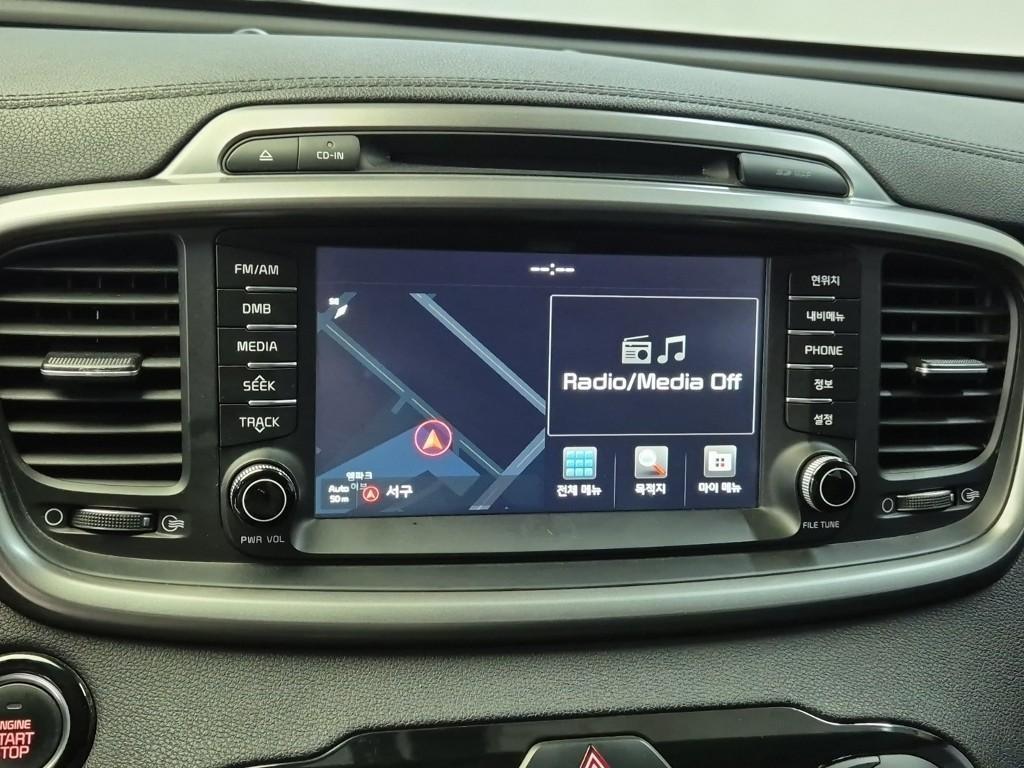 KIA Sorento 2015 Gris - Importación desde Corea - HF Imports Iquique - Foto 13