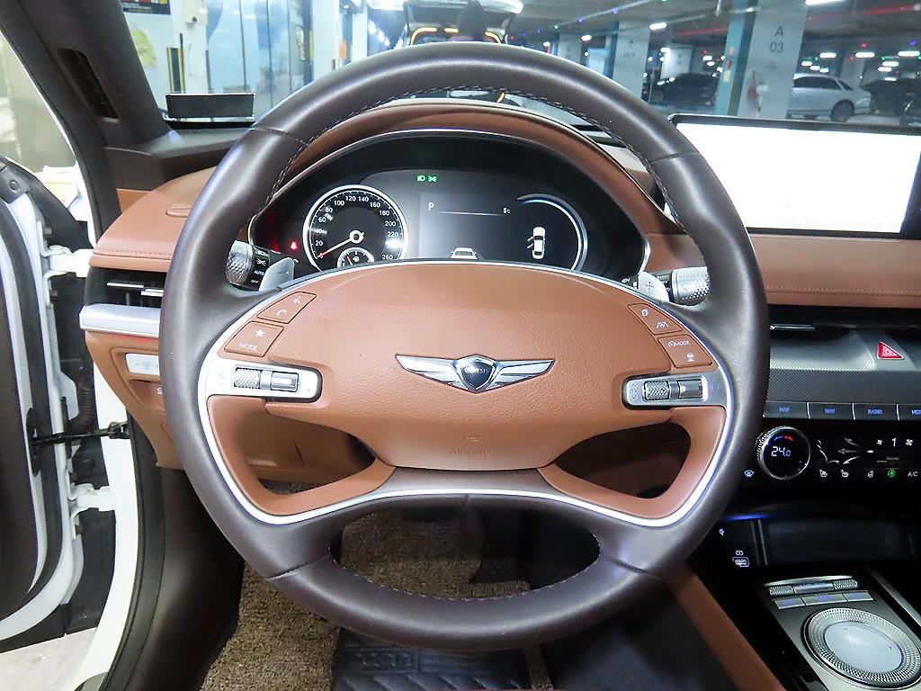 Genesis G80 - Vista 8