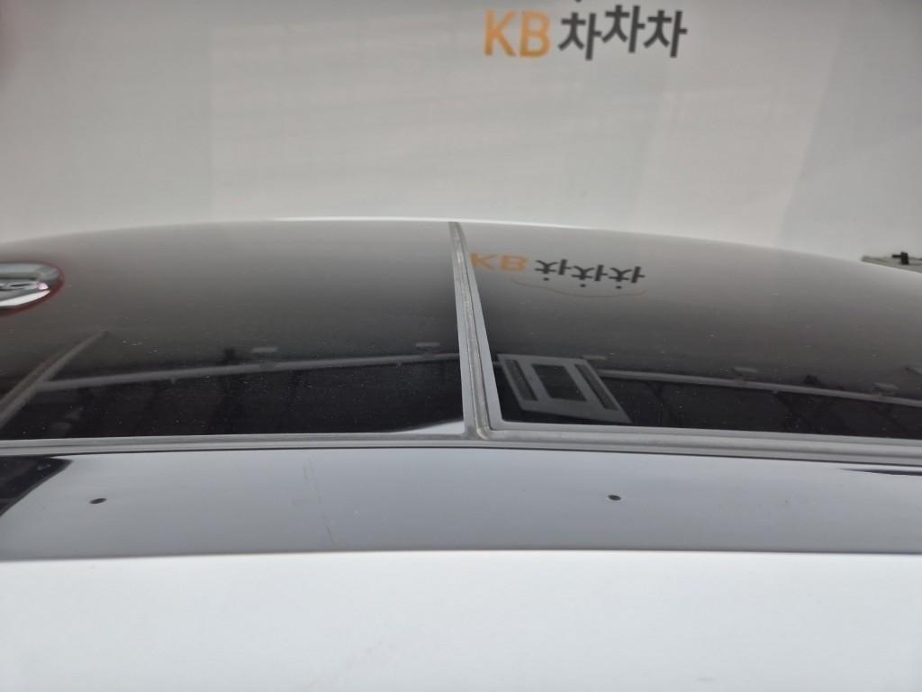 HYUNDAI Grandeur - Vista 7