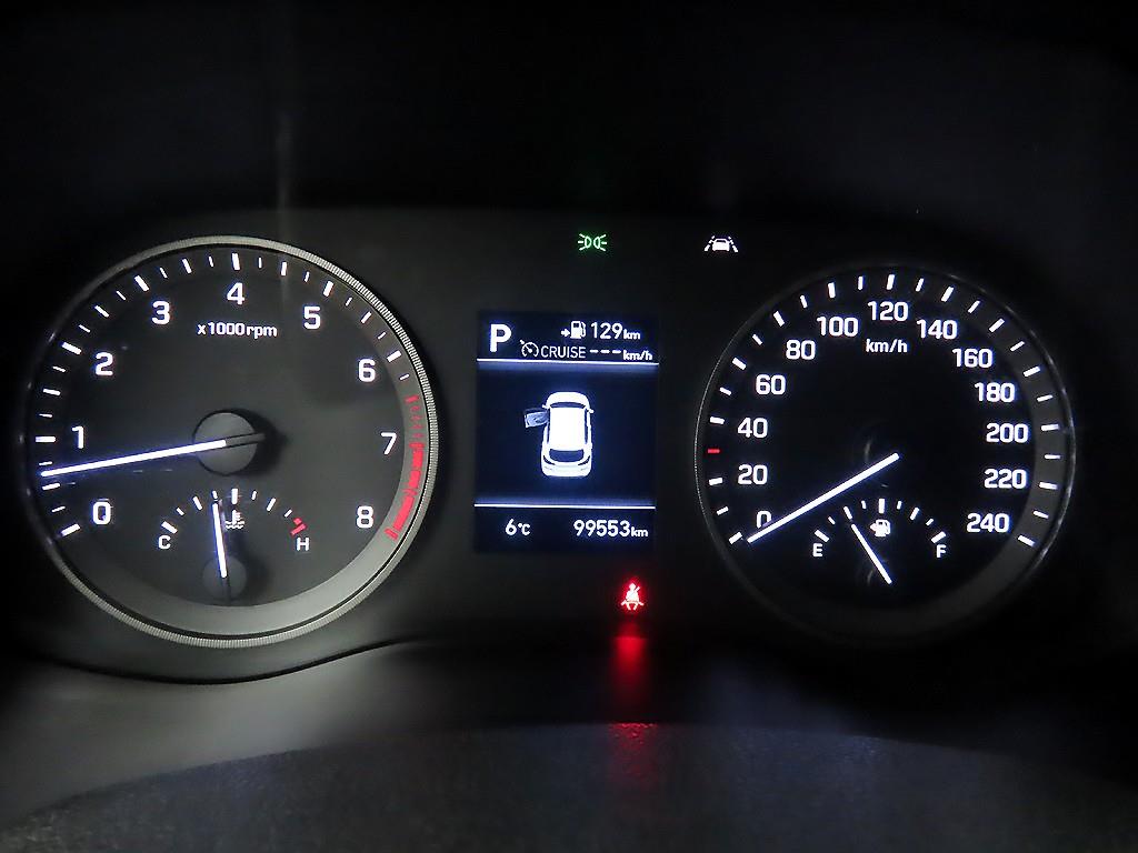 HYUNDAI Tucson - Vista 8