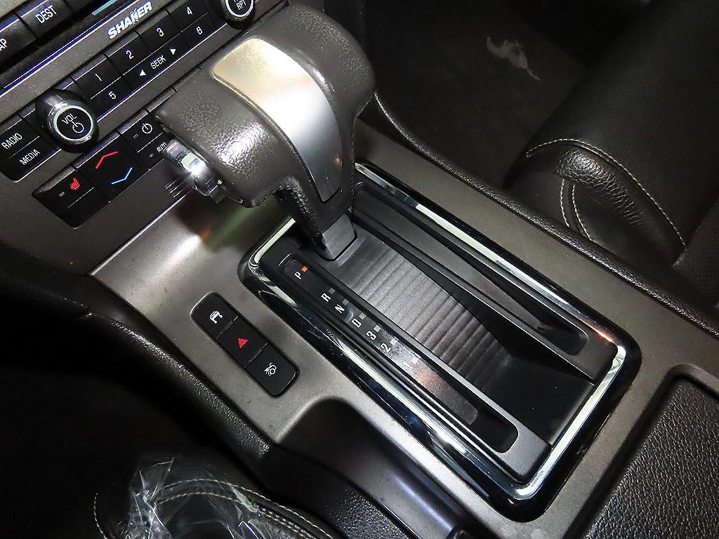 Ford Mustang - Vista 12