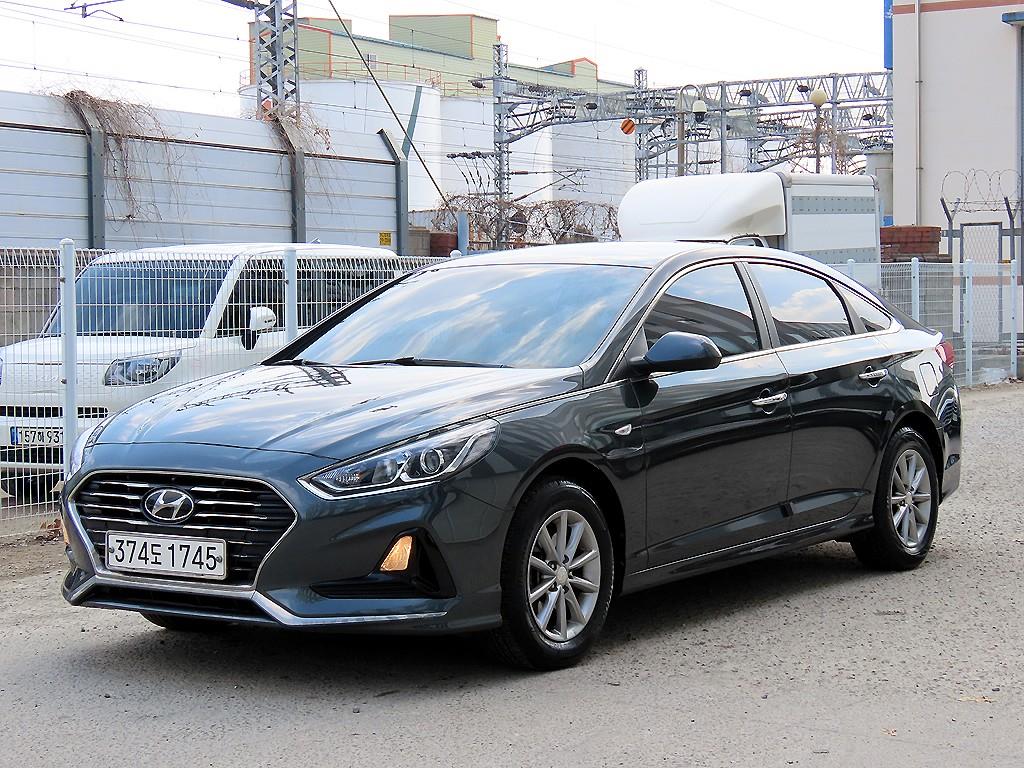 HYUNDAI Sonata - Vista 2