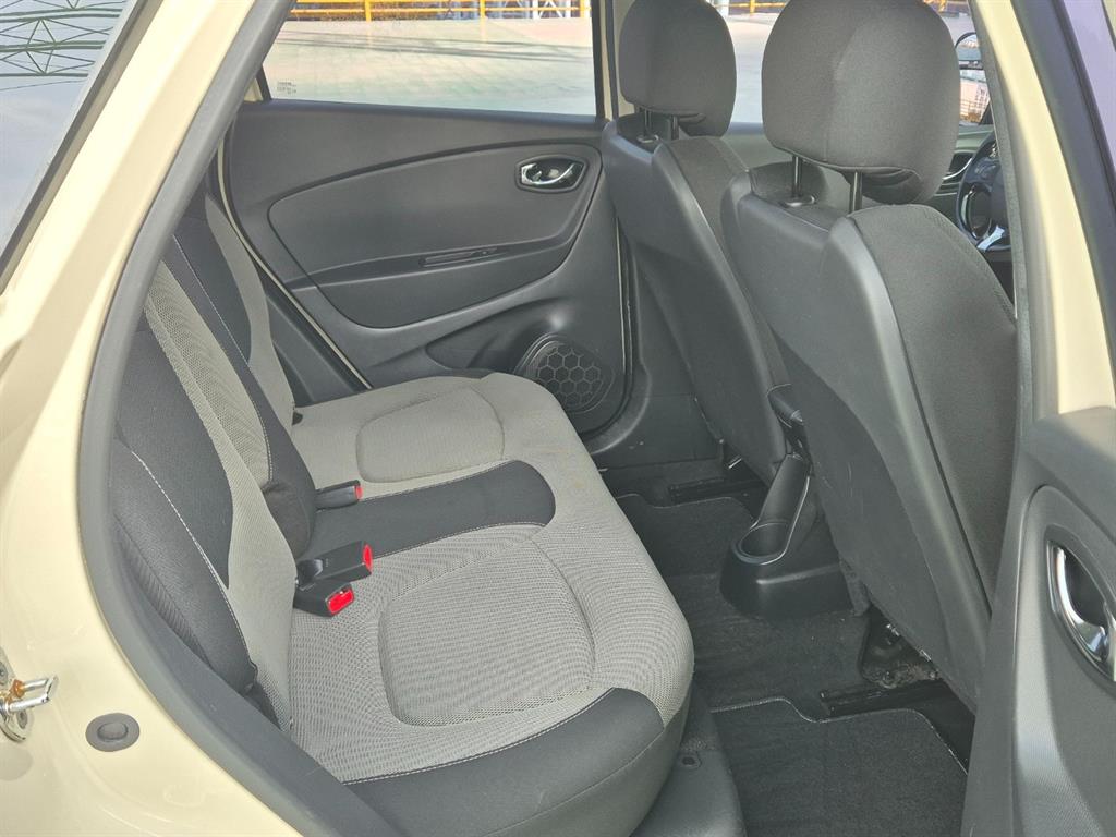 SAMSUNG QM3 - Vista 8