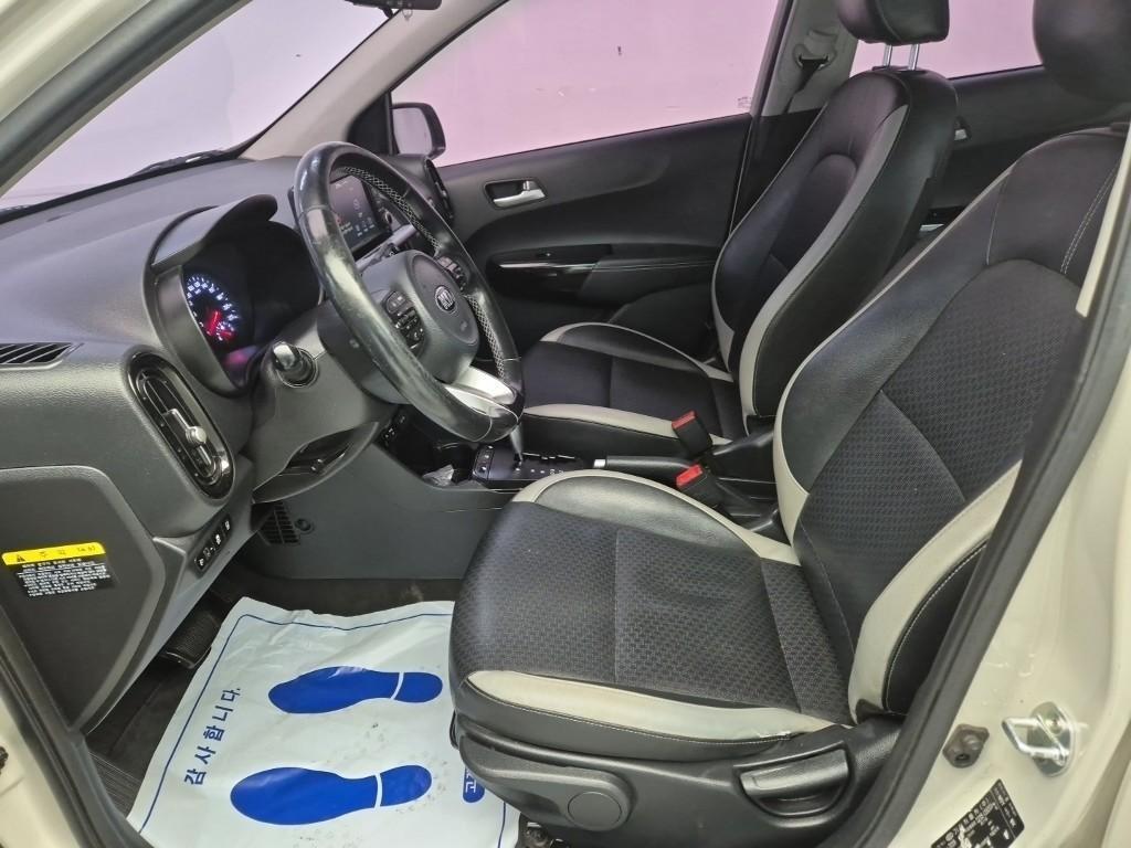 KIA Morning - Vista 11