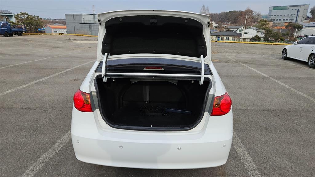 HYUNDAI Avante 2010 Blanco - Importación desde Corea - HF Imports Iquique - Foto 20