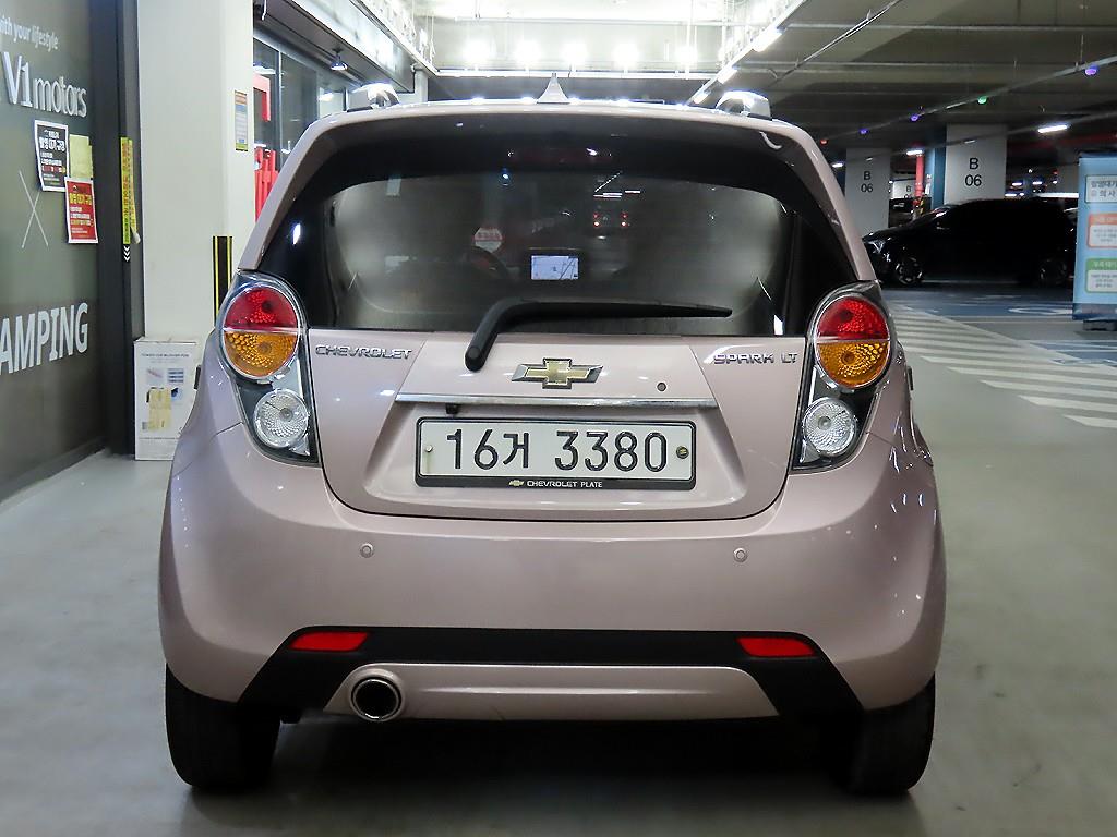 Chevrolet Spark - Vista 5