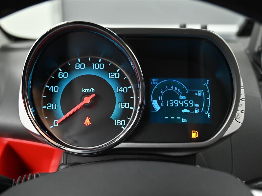 Chevrolet Spark - Vista 8