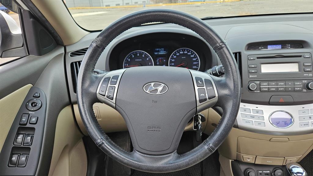 HYUNDAI Avante 2010 Blanco - Importación desde Corea - HF Imports Iquique - Foto 13