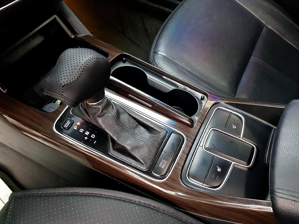 KIA K7 2016 Plateado - Importación desde Corea - HF Imports Iquique - Foto 15