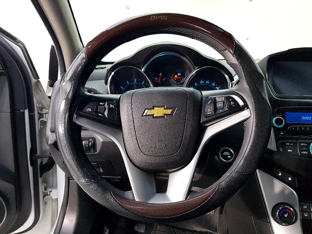 Chevrolet Cruise - Vista 12