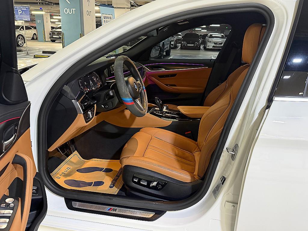 BMW 5 Series - Vista 7