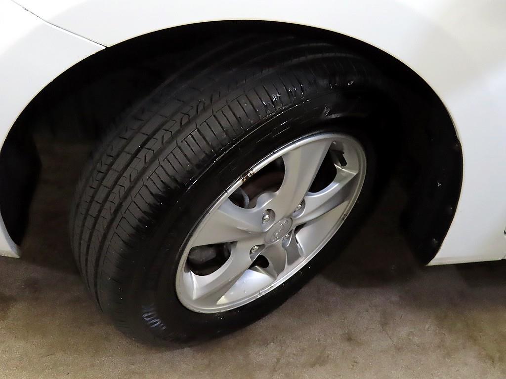 HYUNDAI Accent 2012 Blanco - Importación desde Corea - HF Imports Iquique - Foto 20