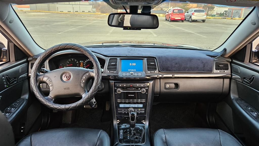 KIA Opirus - Vista 7