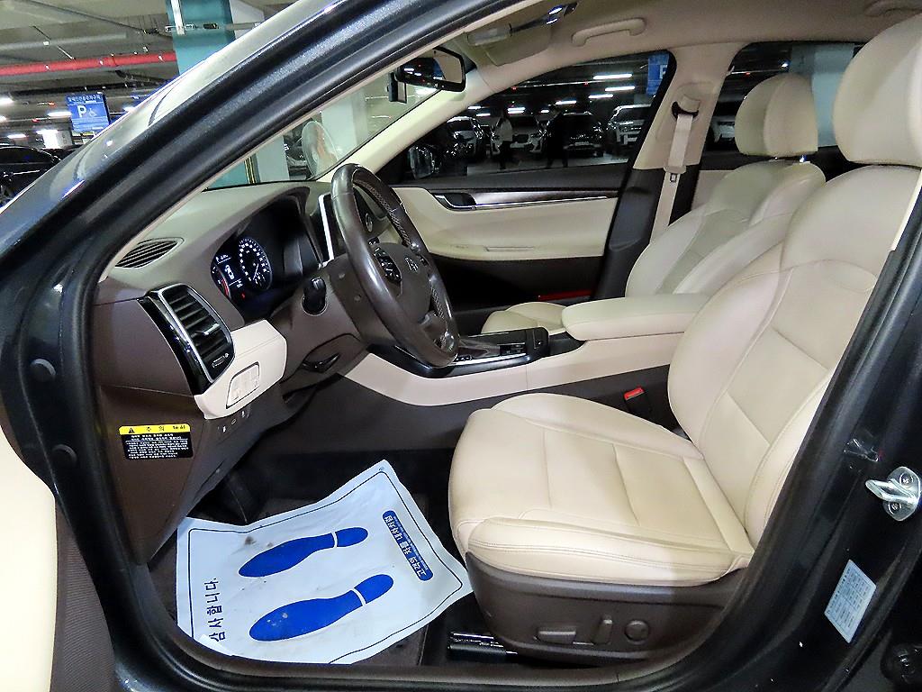 HYUNDAI Grandeur - Vista 6