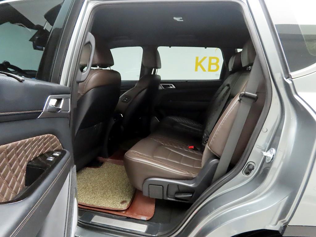 Ssangyong Rexton - Vista 12