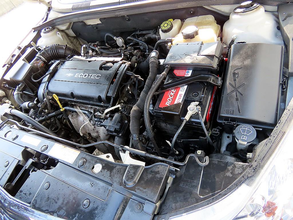 Chevrolet Cruise 2014 Blanco - Importación desde Corea - HF Imports Iquique - Foto 17