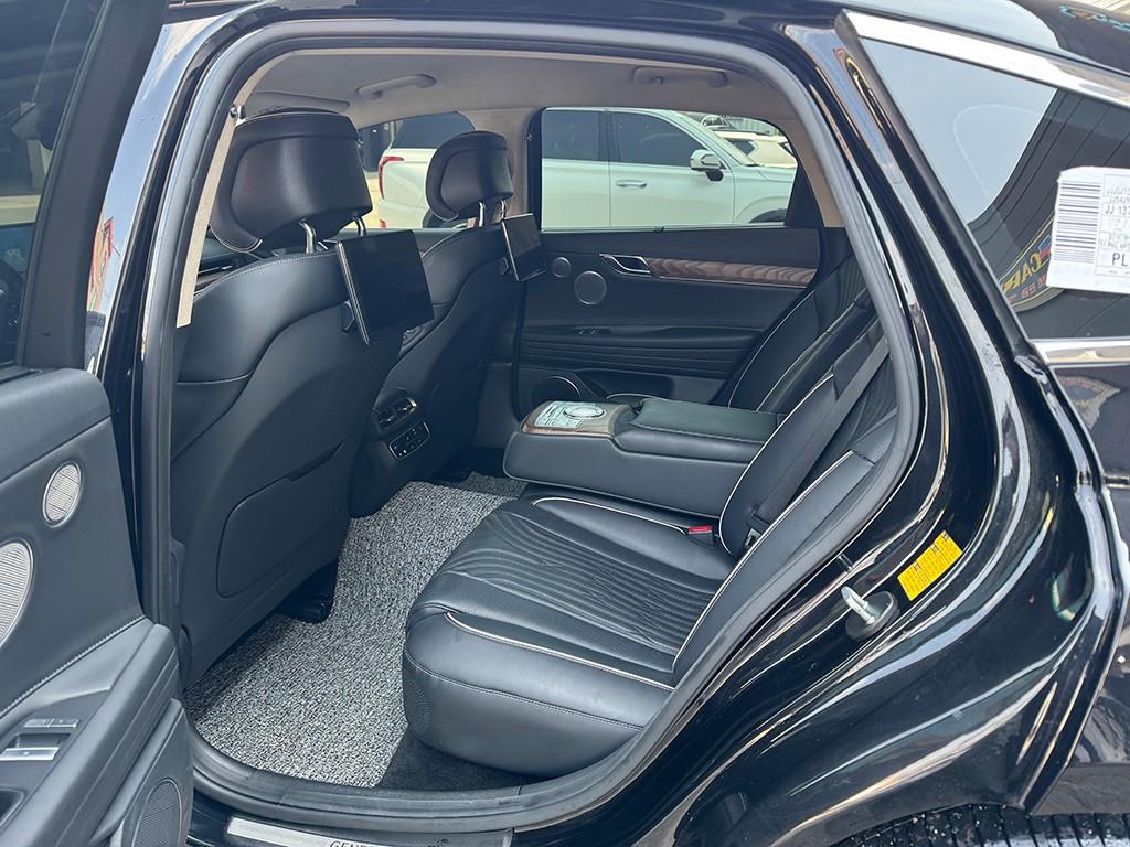 Genesis G80 - Vista 6