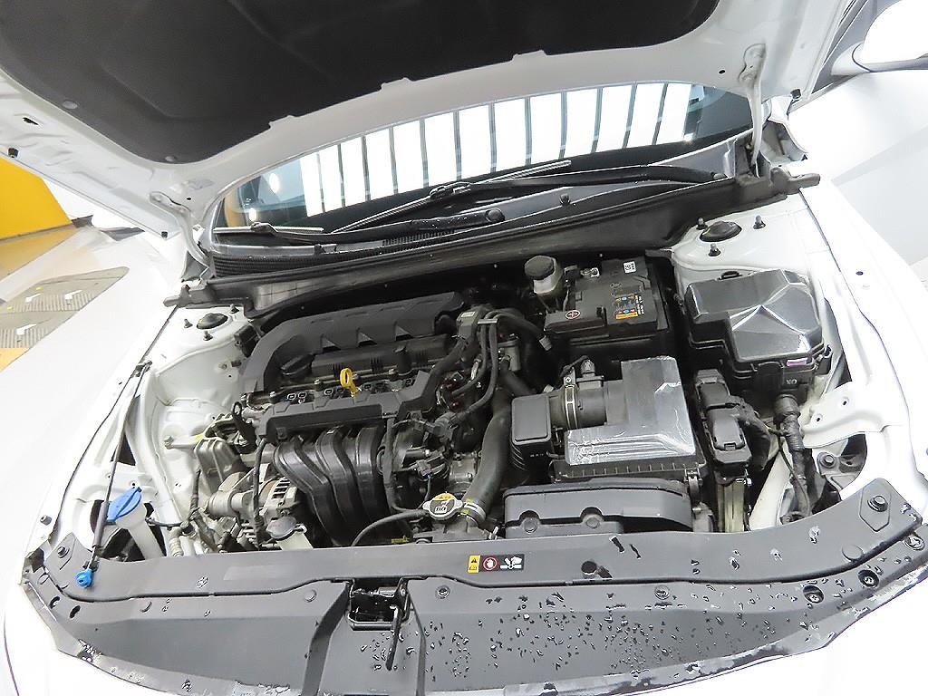 HYUNDAI Avante 2025 Blanco - Importación desde Corea - HF Imports Iquique - Foto 7