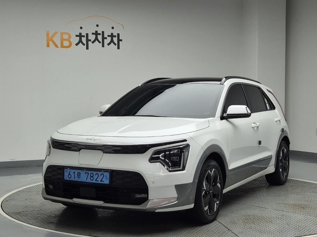 KIA Niro 2024 Blanco - Importación desde Corea - HF Imports Iquique - Foto 1