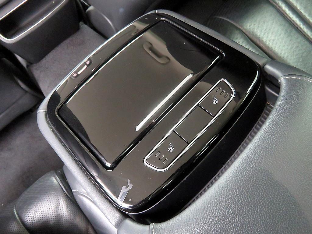 Genesis G80 - Vista 9