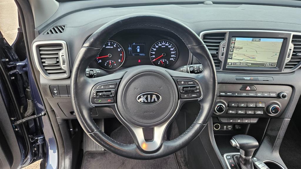 KIA Sportage 2018 Azul - Importación desde Corea - HF Imports Iquique - Foto 13