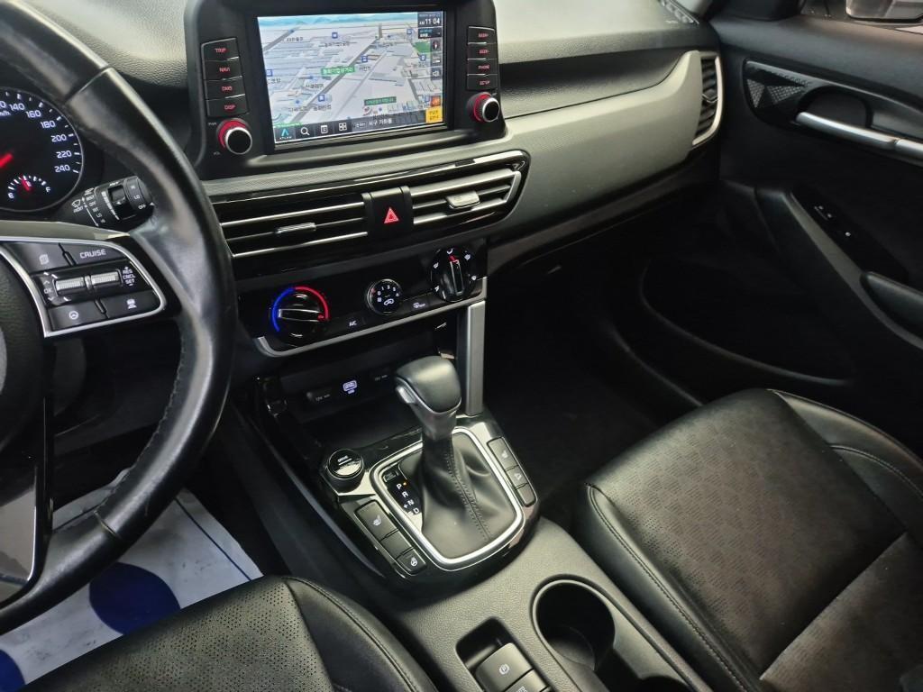 KIA Seltos - Vista 10