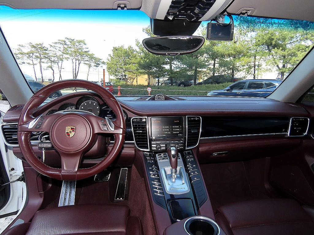 Porsche Panamera - Vista 7