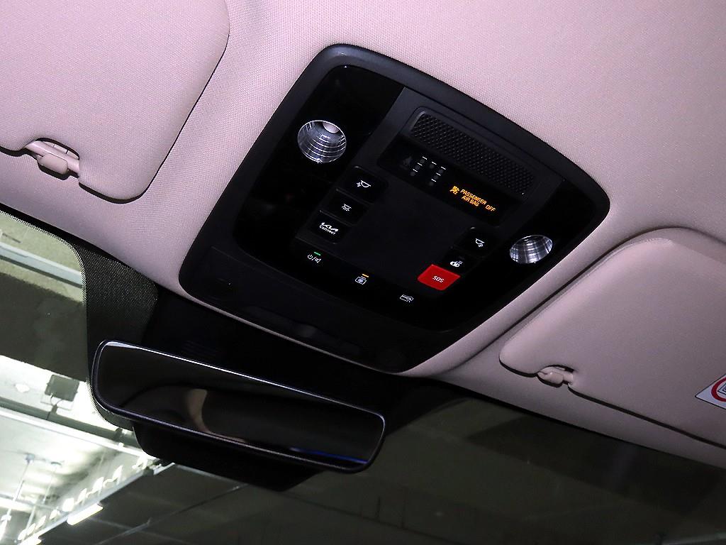 KIA Carnival 2023 the color of pearl - Importación desde Corea - HF Imports Iquique - Foto 16