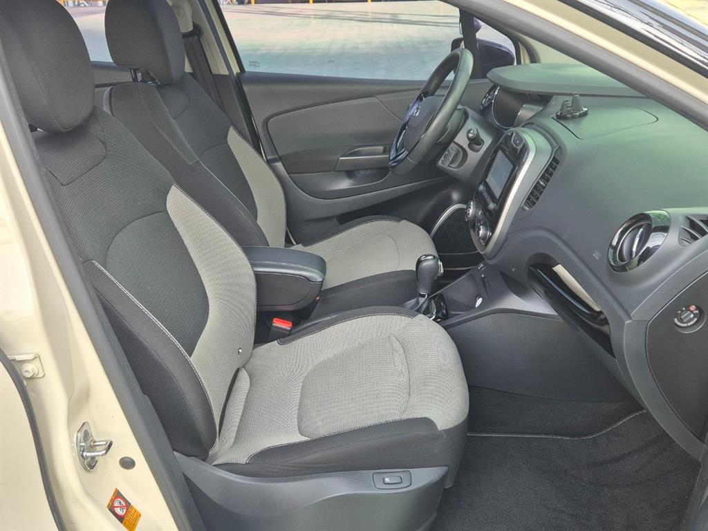 SAMSUNG QM3 - Vista 9