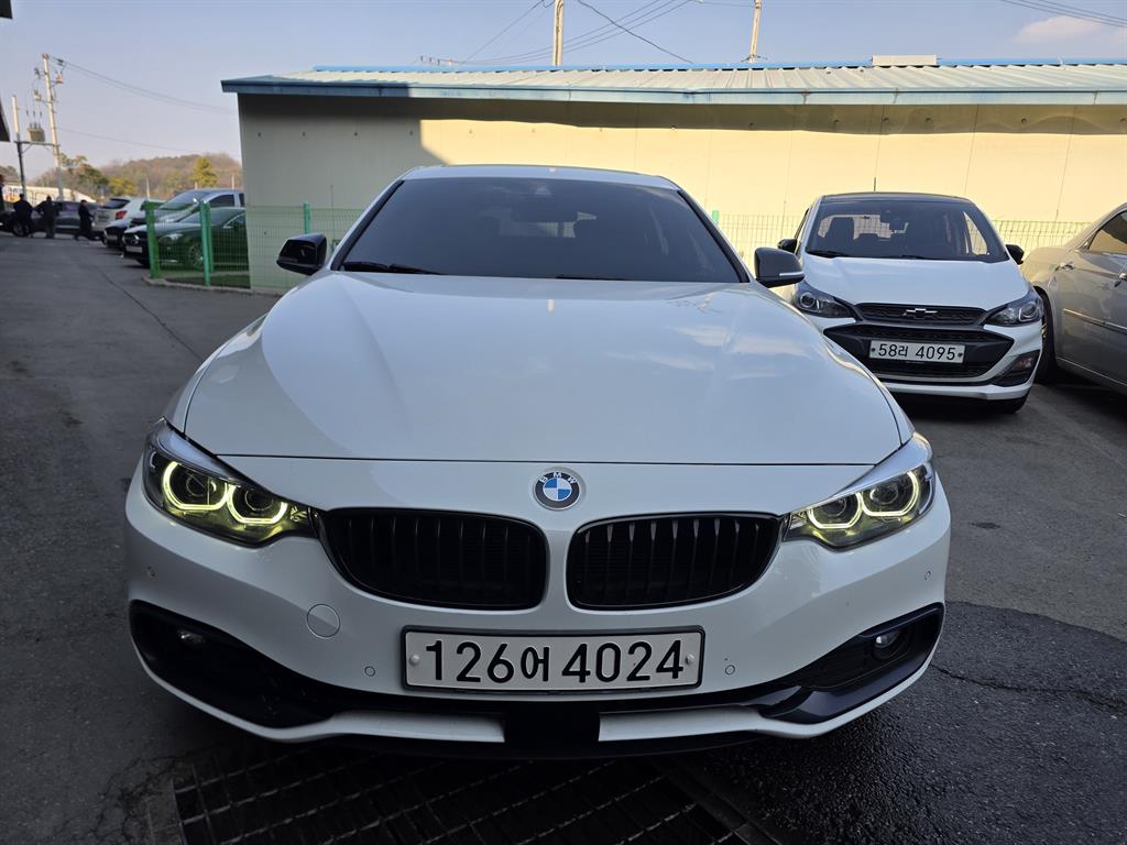 BMW 4 Series - Vista 2