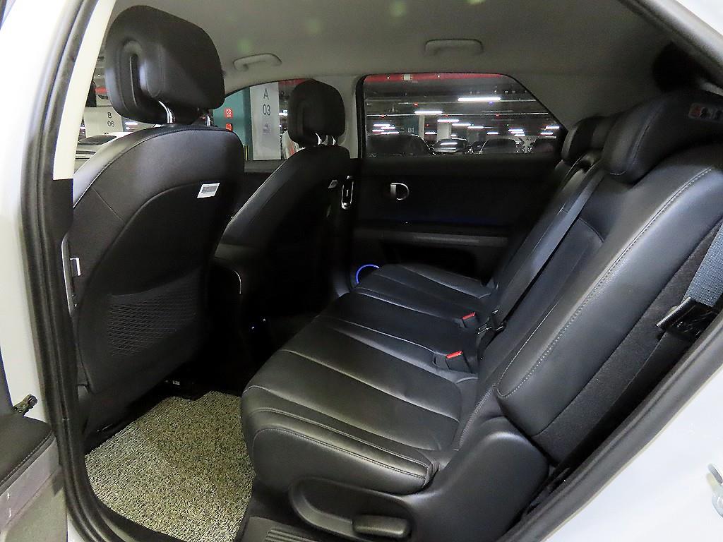 HYUNDAI Ioniq 5 - Vista 7