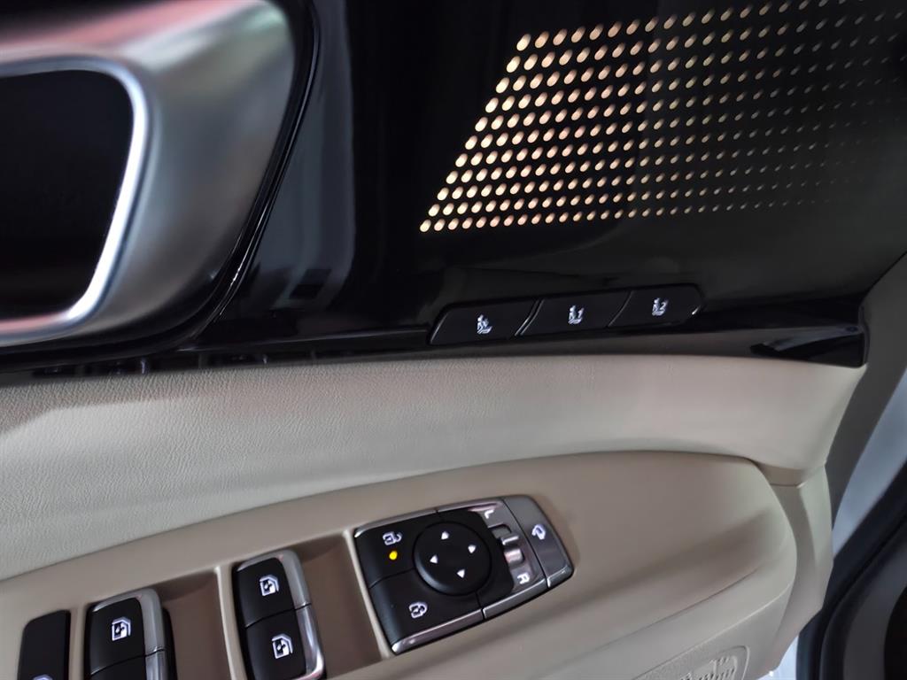 KIA Carnival 2025 Blanco - Importación desde Corea - HF Imports Iquique - Foto 16