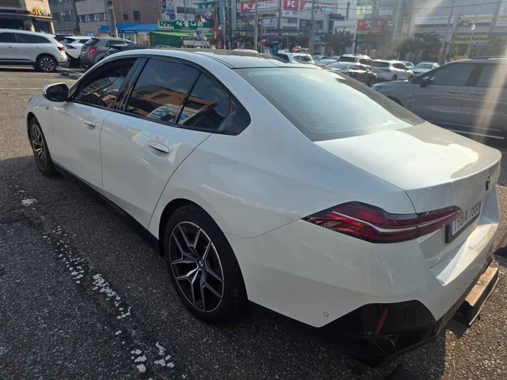 BMW 5 Series - Vista 6