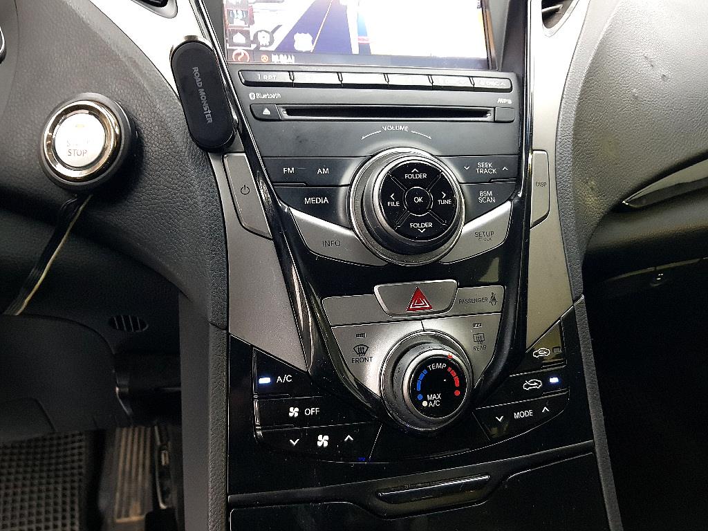 HYUNDAI Grandeur - Vista 12