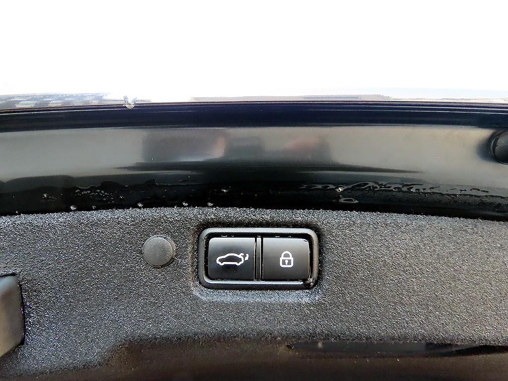 KIA K7 2018 Negro - Importación desde Corea - HF Imports Iquique - Foto 18