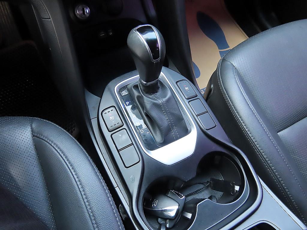 HYUNDAI Santa Fe - Vista 10