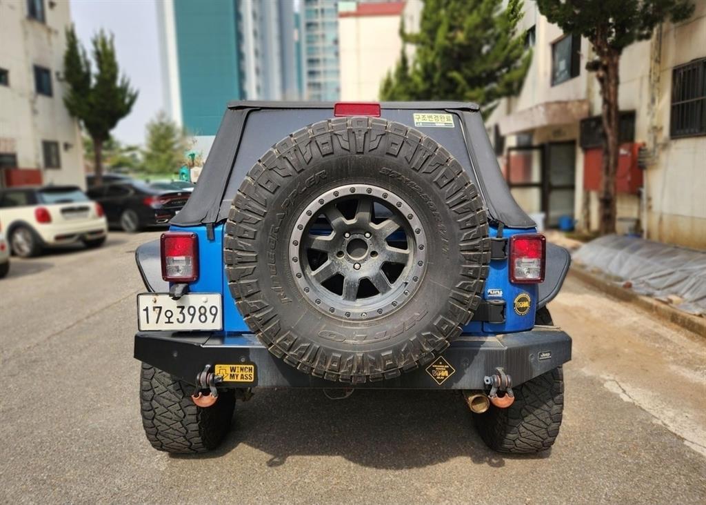 Jeep Wrangler - Vista 2