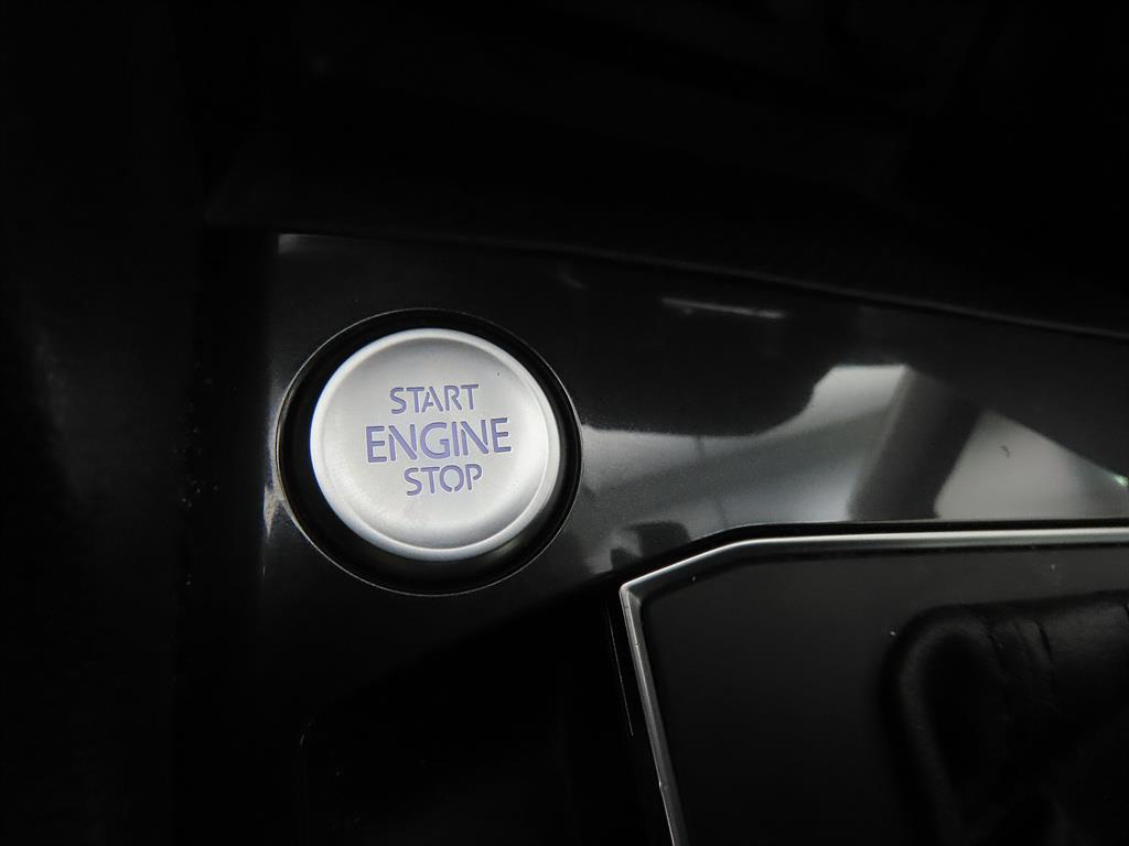 Volkswagen Tiguan 2020 Blanco - Importación desde Corea - HF Imports Iquique - Foto 14