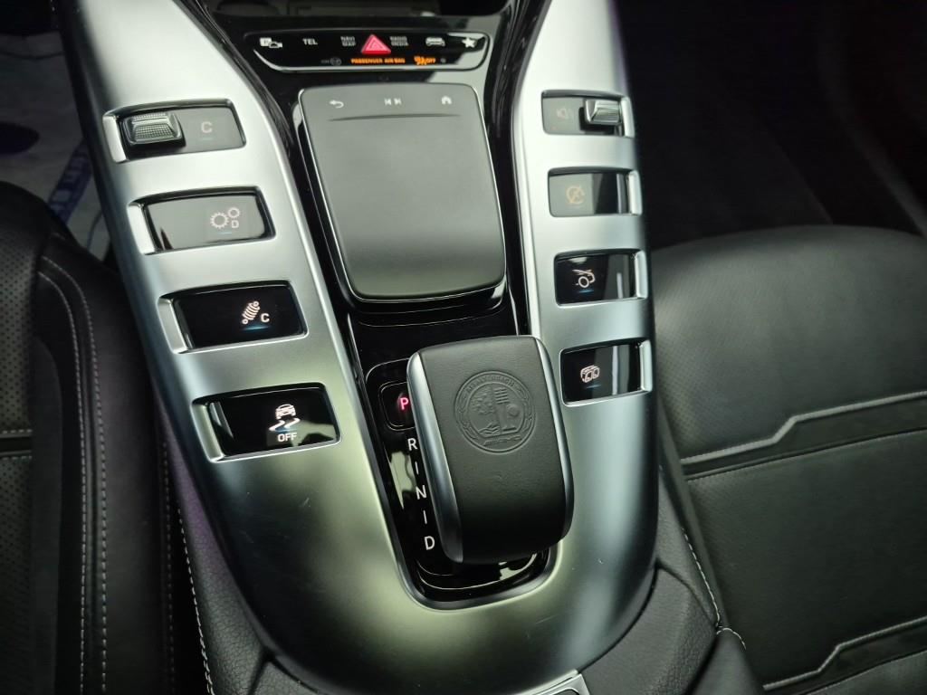 Mercedes Benz AMG GT - Vista 8