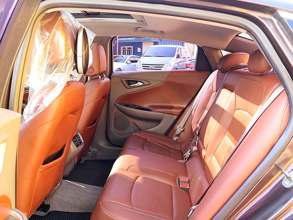 Chevrolet Malibu 2017 Café - Importación desde Corea - HF Imports Iquique - Foto 12