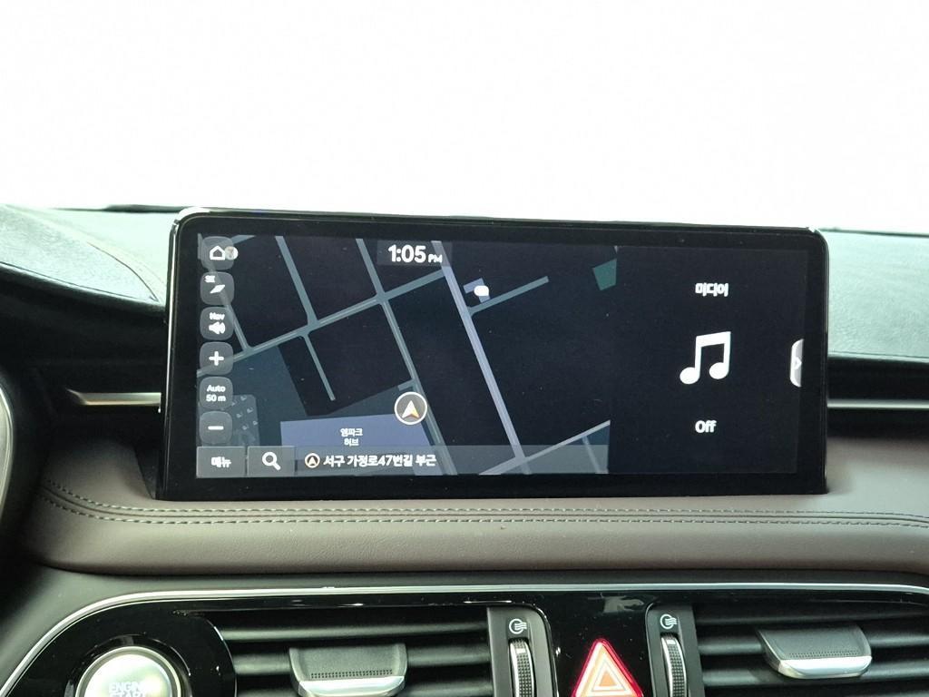 Genesis G70 2022 Blanco - Importación desde Corea - HF Imports Iquique - Foto 13