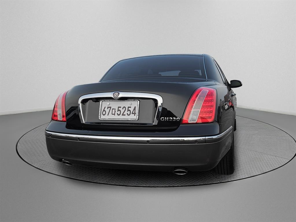 KIA Opirus - Vista 4