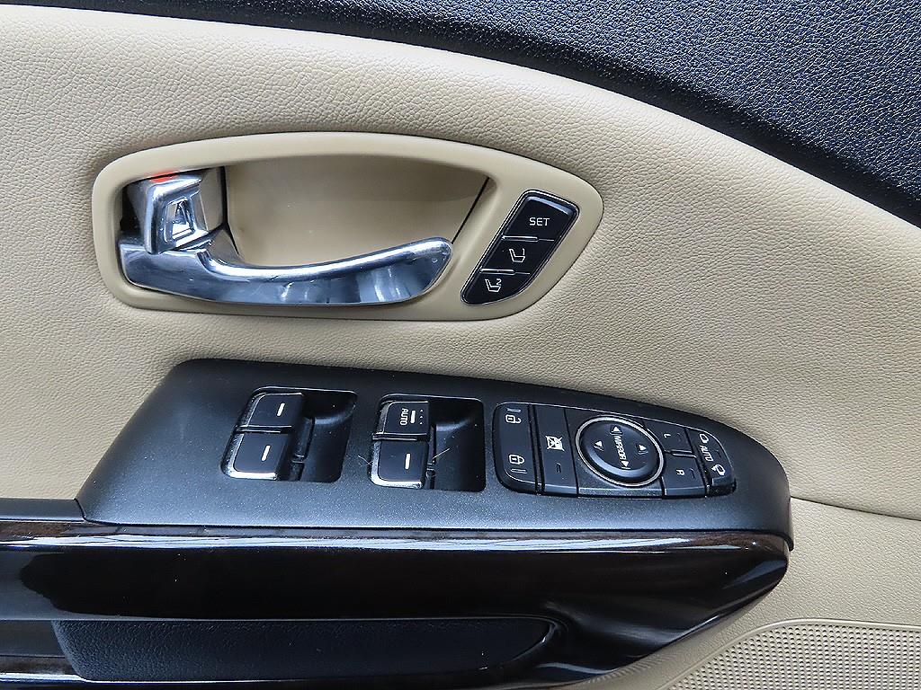 KIA Carnival 2019 Negro - Importación desde Corea - HF Imports Iquique - Foto 10