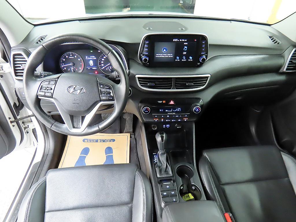 HYUNDAI Tucson - Vista 7