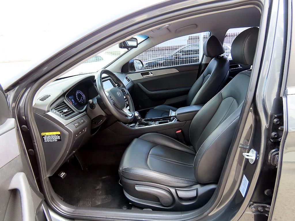 HYUNDAI Sonata - Vista 5