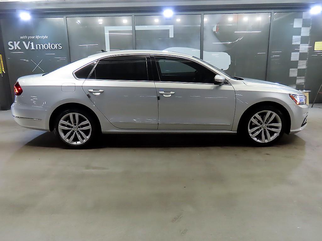 Volkswagen Passat - Vista 3