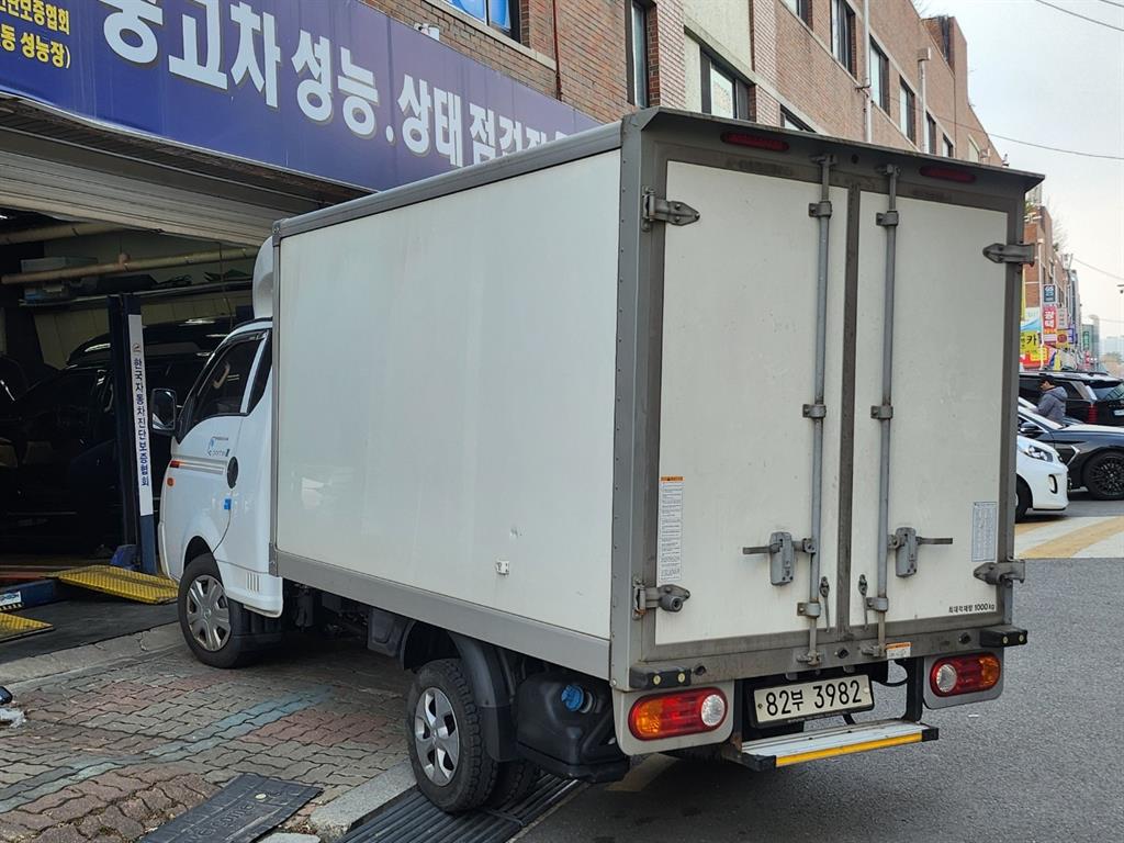 Small Truck Top_Frozen Top - Vista 7