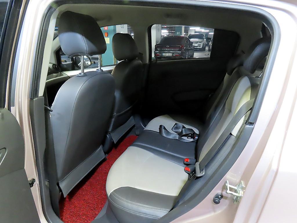 Chevrolet Spark - Vista 7