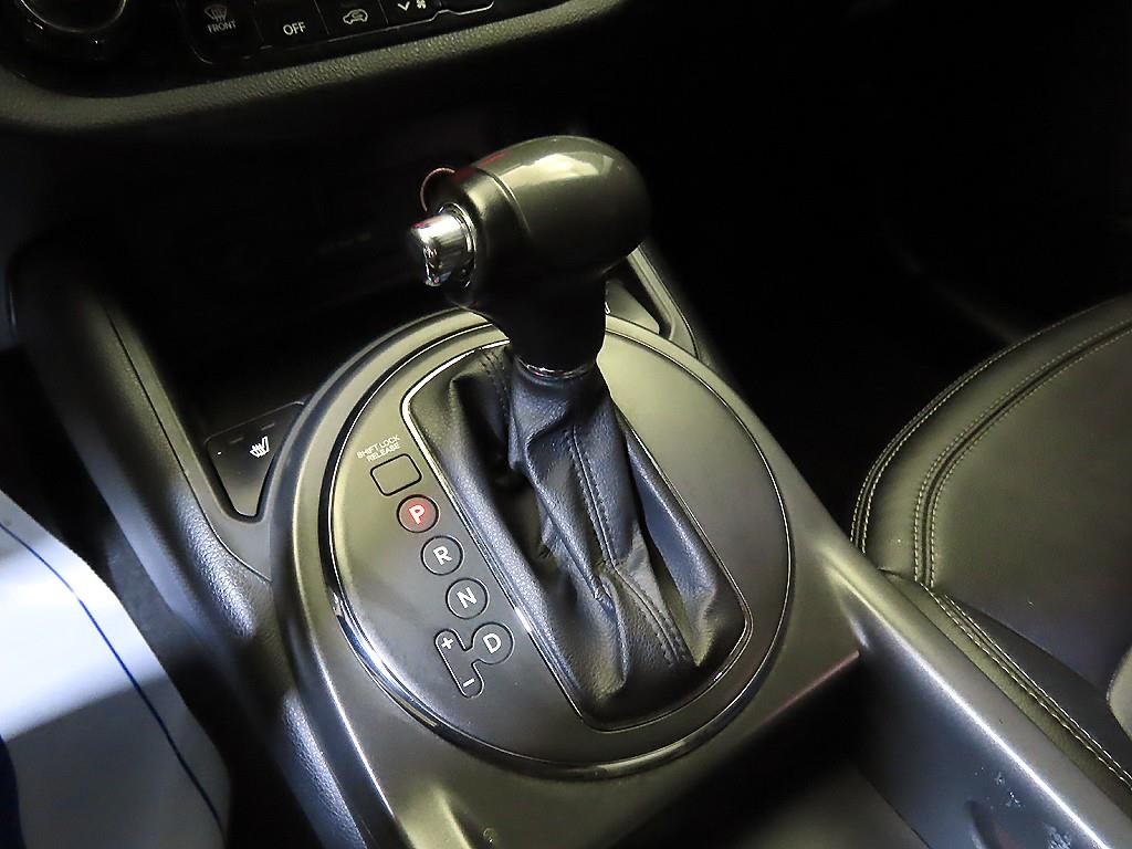 KIA Sportage - Vista 12